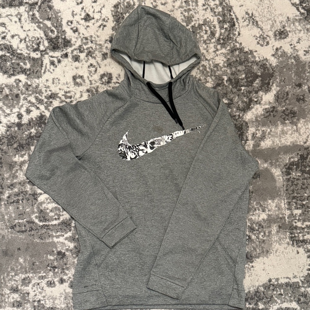 Nike Men Heather Gray Hoodie with Graphic Swoosh